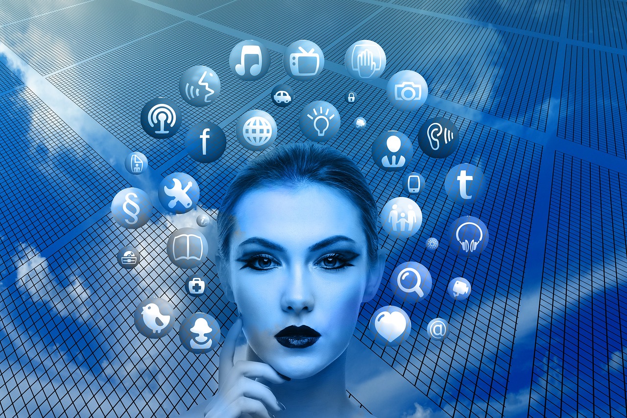 woman, face, social media, thoughts, nature, head, applications, apps, social media applications, icons, circle, tree, networks, internet, social, social network, facebook, google, social networking, networking, multimedia, blue